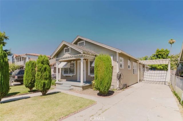 3650 7th Avenue, Los Angeles, CA 90018