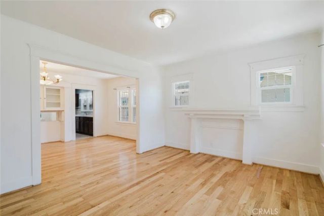 3650 7th Avenue, Los Angeles, CA 90018