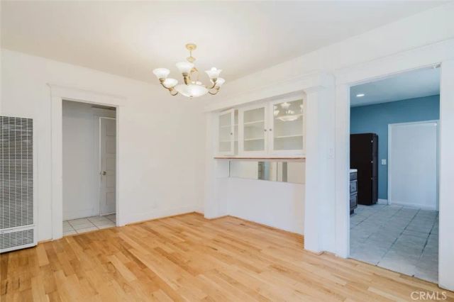 3650 7th Avenue, Los Angeles, CA 90018