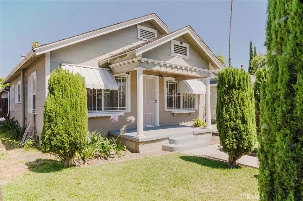 3650 7th Avenue, Los Angeles, CA 90018