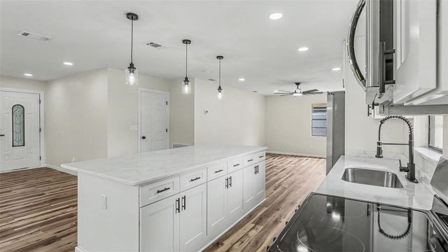 1311 NORTHGLEN LANE, Lakeland, FL 33813