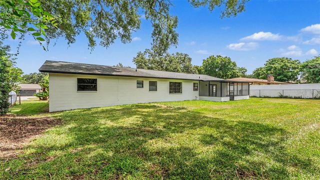 1311 NORTHGLEN LANE, Lakeland, FL 33813