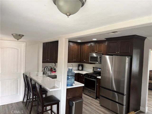 501 W Latham, Hemet, CA 92543