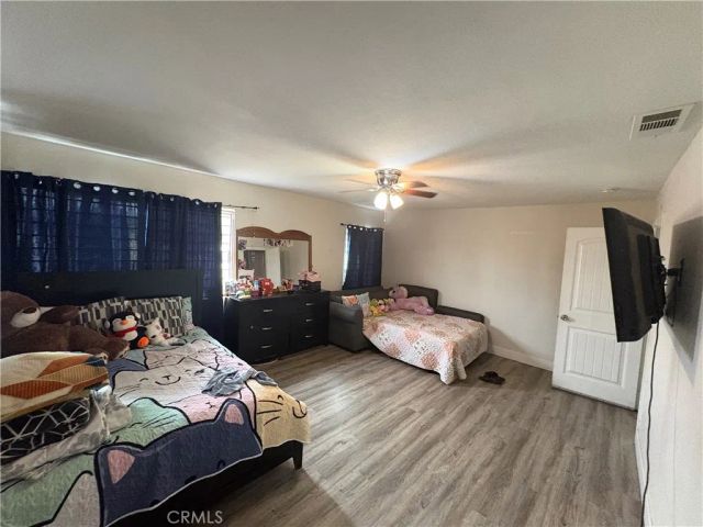 501 W Latham, Hemet, CA 92543
