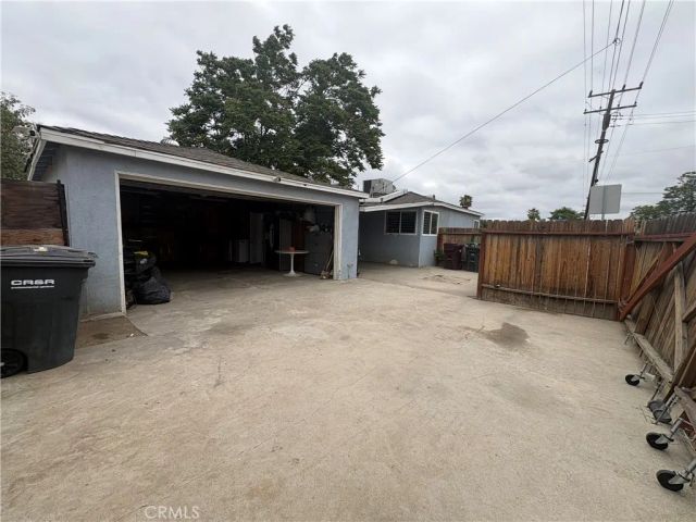 501 W Latham, Hemet, CA 92543