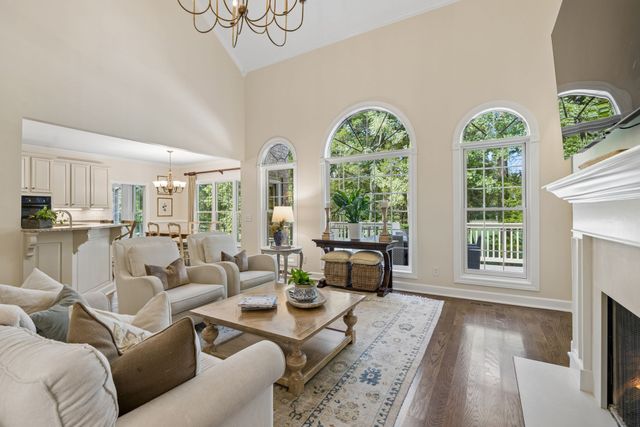 218 Gardenridge Dr, Franklin, TN 37069