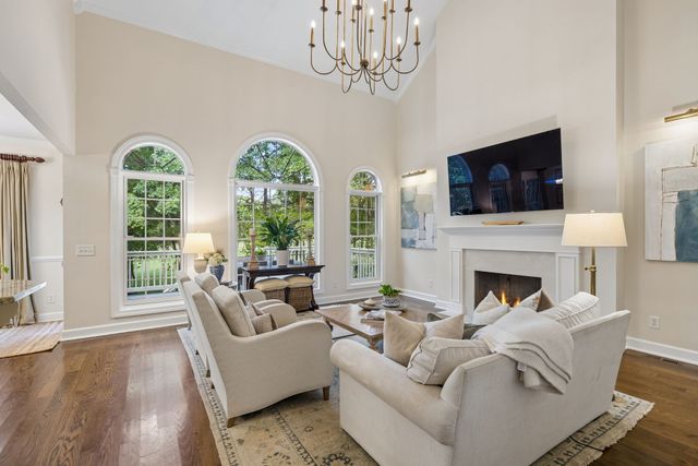 218 Gardenridge Dr, Franklin, TN 37069