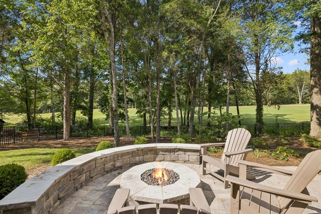 218 Gardenridge Dr, Franklin, TN 37069
