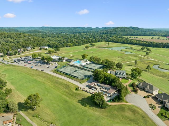 218 Gardenridge Dr, Franklin, TN 37069