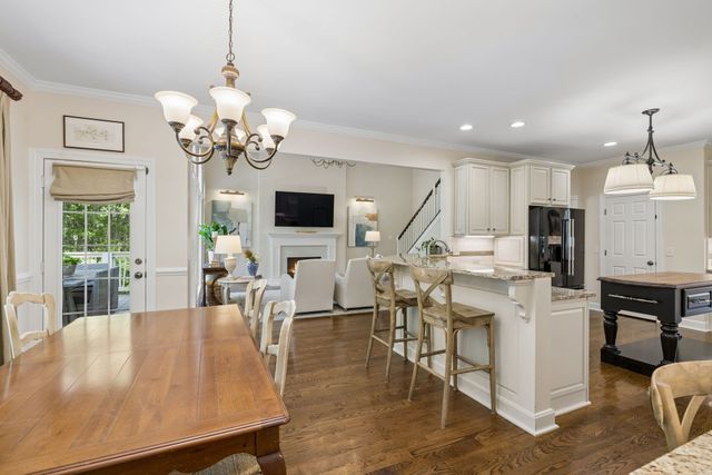 218 Gardenridge Dr, Franklin, TN 37069