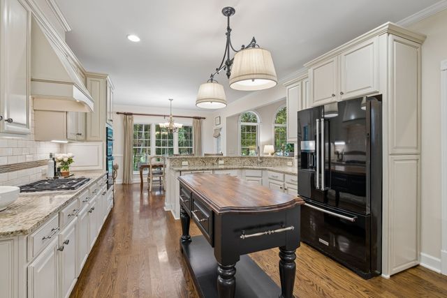 218 Gardenridge Dr, Franklin, TN 37069