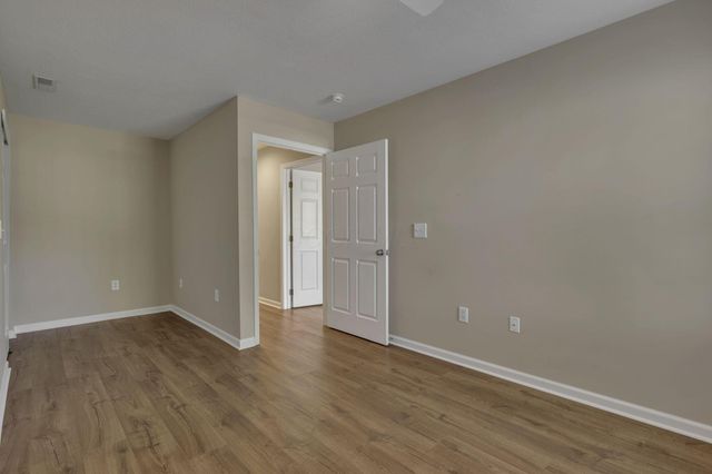 8083 Farm Crossing Circle, Powell, OH 43065