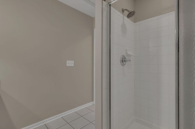 8083 Farm Crossing Circle, Powell, OH 43065