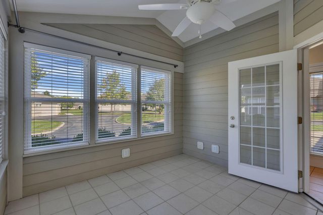 8083 Farm Crossing Circle, Powell, OH 43065