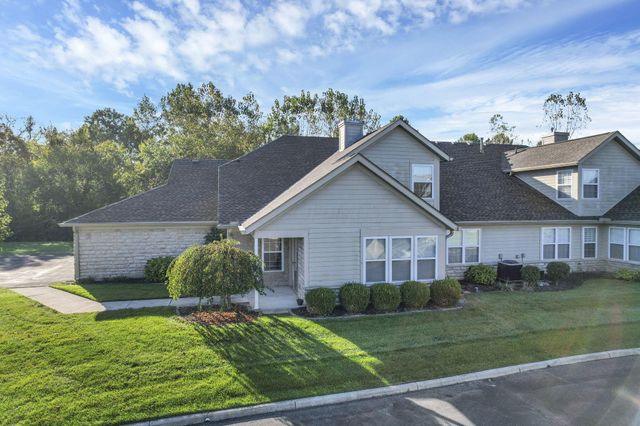 8083 Farm Crossing Circle, Powell, OH 43065