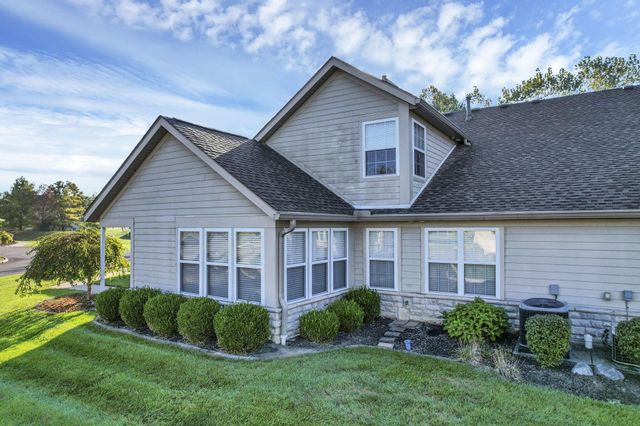 8083 Farm Crossing Circle, Powell, OH 43065