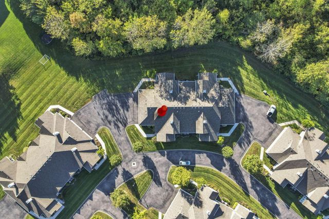 8083 Farm Crossing Circle, Powell, OH 43065