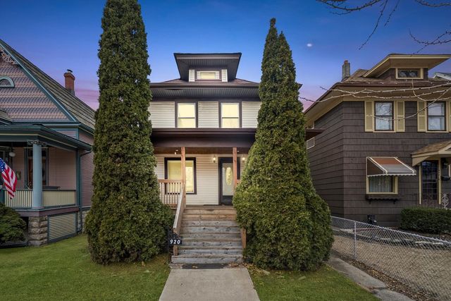 920 N Massasoit Avenue, Chicago, IL 60651