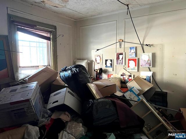 25 Bostwick Avenue, Jersey City, NJ 07305