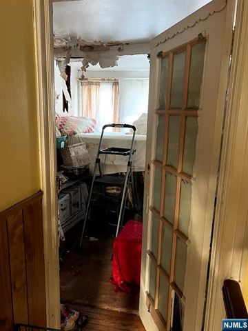 25 Bostwick Avenue, Jersey City, NJ 07305