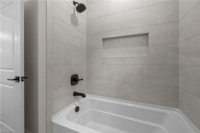 2500 Peaceful LN, Virginia Beach, VA 23456