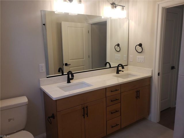 2500 Peaceful LN, Virginia Beach, VA 23456