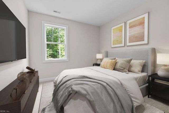 2500 Peaceful LN, Virginia Beach, VA 23456