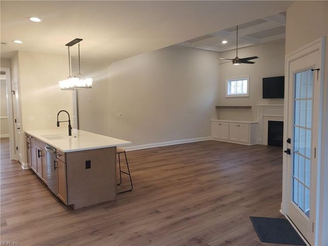 2500 Peaceful LN, Virginia Beach, VA 23456