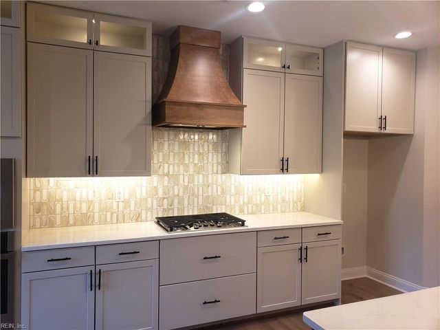 2500 Peaceful LN, Virginia Beach, VA 23456