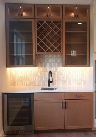 2500 Peaceful LN, Virginia Beach, VA 23456