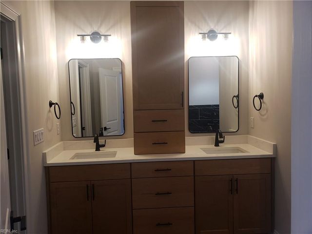 2500 Peaceful LN, Virginia Beach, VA 23456