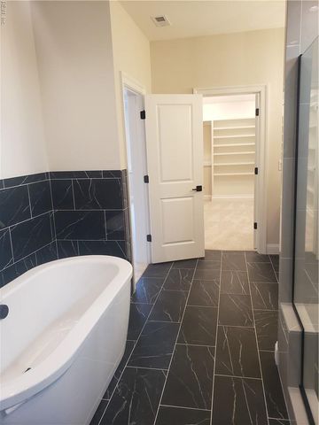 2500 Peaceful LN, Virginia Beach, VA 23456