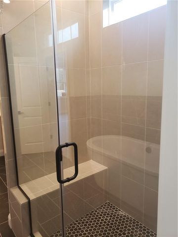 2500 Peaceful LN, Virginia Beach, VA 23456