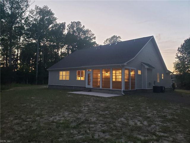 2500 Peaceful LN, Virginia Beach, VA 23456