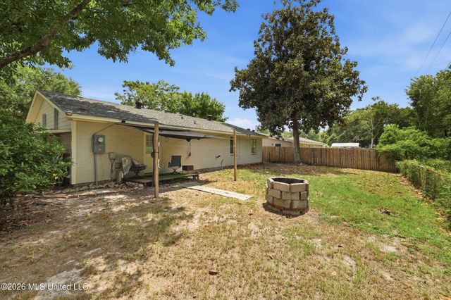 32 Yorkshire Parkway, Gulfport, MS 39503