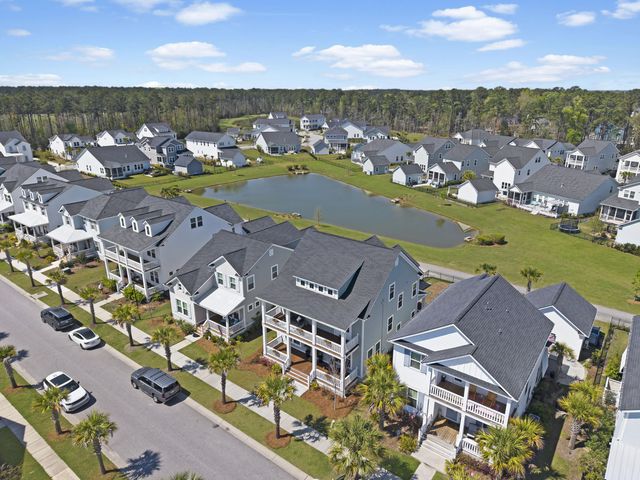 1820 Agate Bay Drive, Mount Pleasant, SC 29466