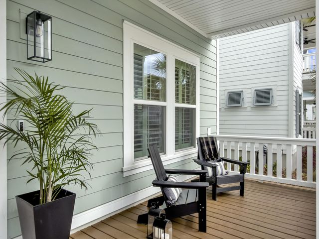 1820 Agate Bay Drive, Mount Pleasant, SC 29466