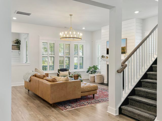 1820 Agate Bay Drive, Mount Pleasant, SC 29466