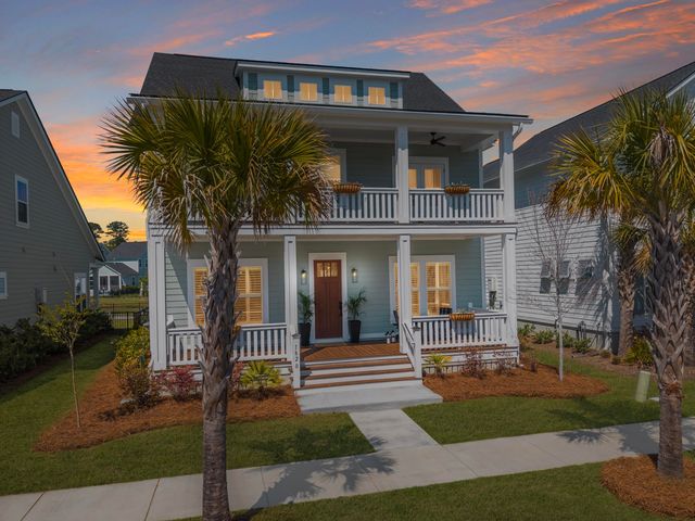 1820 Agate Bay Drive, Mount Pleasant, SC 29466