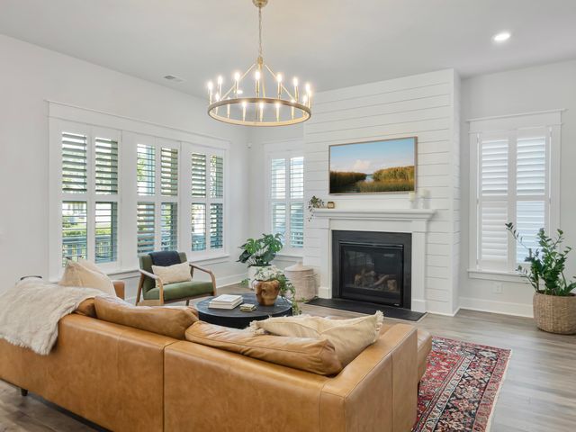 1820 Agate Bay Drive, Mount Pleasant, SC 29466