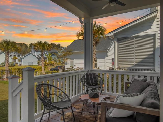 1820 Agate Bay Drive, Mount Pleasant, SC 29466