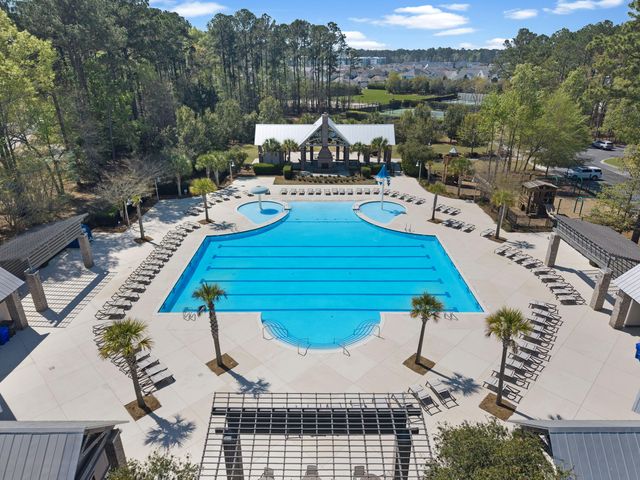 1820 Agate Bay Drive, Mount Pleasant, SC 29466