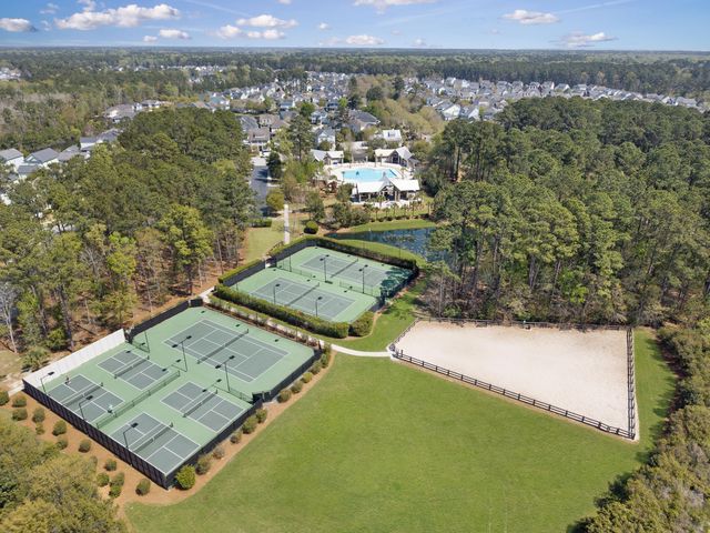 1820 Agate Bay Drive, Mount Pleasant, SC 29466