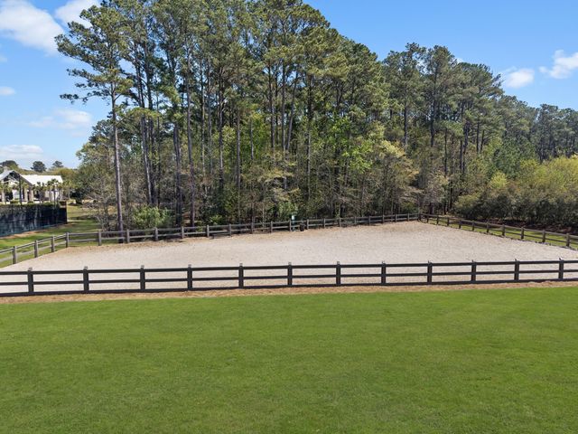 1820 Agate Bay Drive, Mount Pleasant, SC 29466