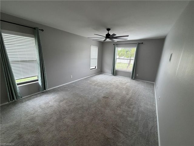 2121 SE 1st TER, Cape Coral, FL 33990