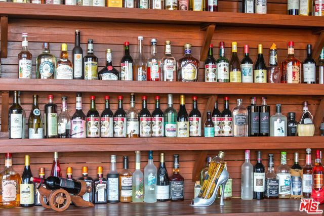 8356 SUNSET VIEW Drive, Los Angeles, CA 90069