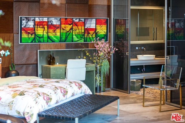 8356 SUNSET VIEW Drive, Los Angeles, CA 90069