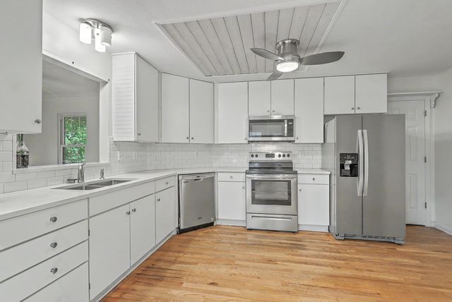 1759 Crystal Lake Drive, Charleston, SC 29412