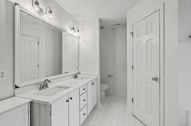 1759 Crystal Lake Drive, Charleston, SC 29412