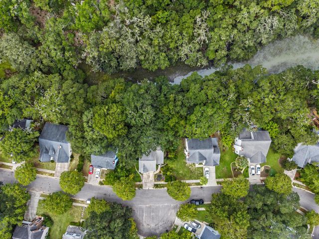 1759 Crystal Lake Drive, Charleston, SC 29412